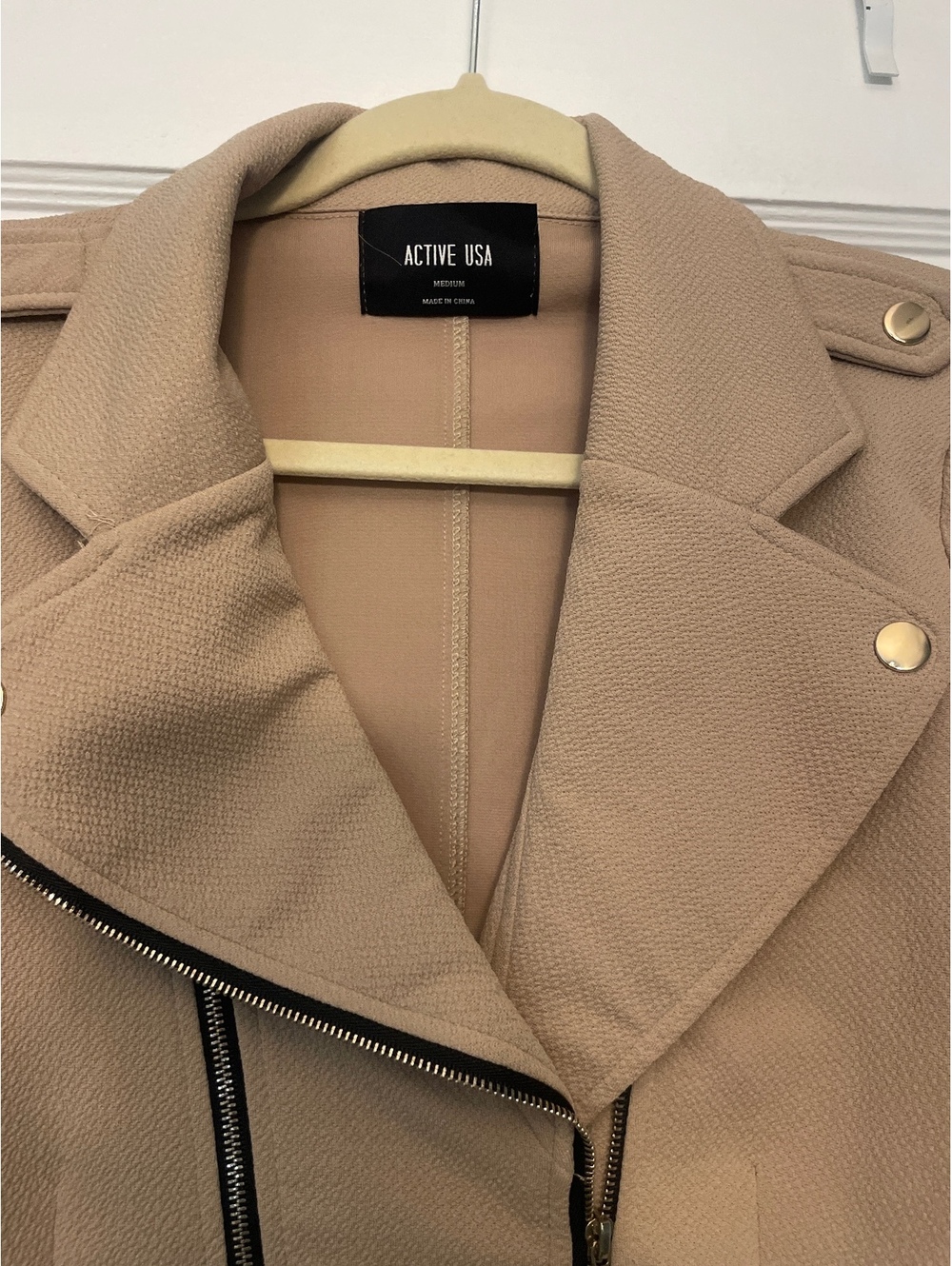 Active USA Women's Beige Textured Faux Leather Moto Jacket Size M - Picture 3 of 6